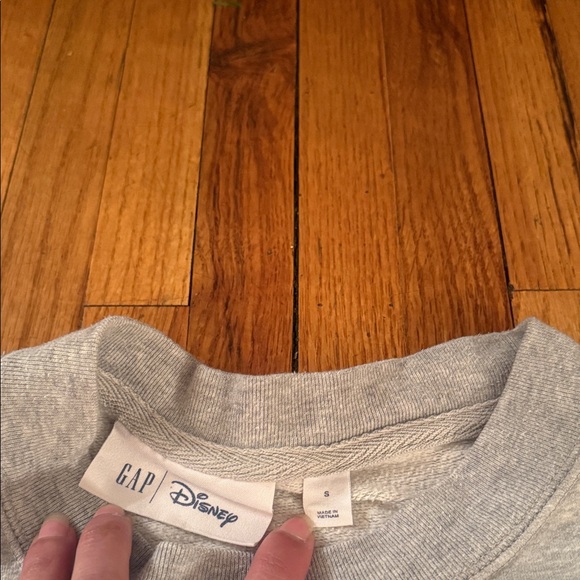GAP Minnie Mouse Crewneck Sweater - Picture 2 of 6